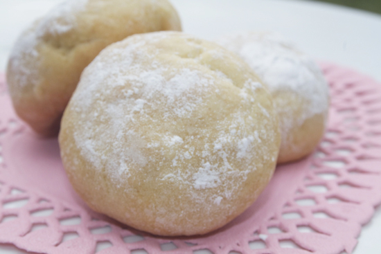 Icing Sugar Dough Balls