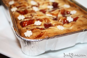 Strawberry Swirl Blondies