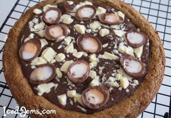 CookieDoughPizzaCremeEgg