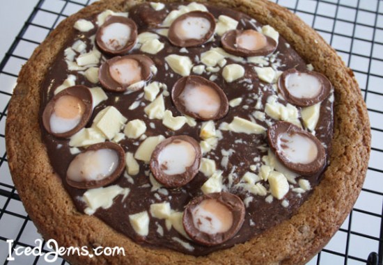 CookieDoughPizzaCremeEgg